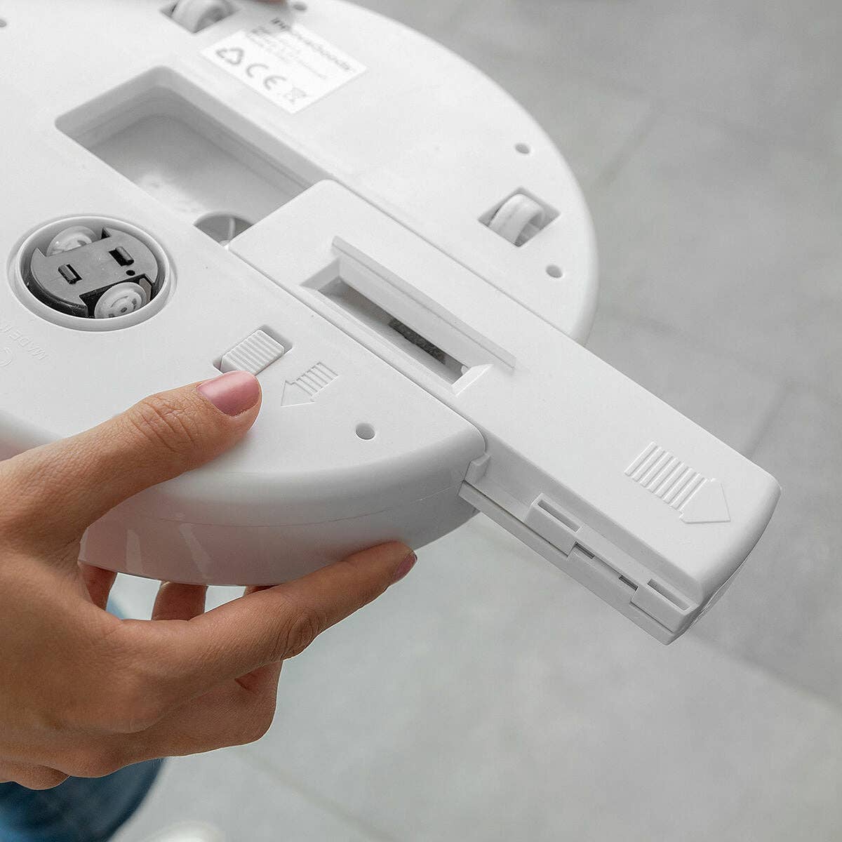 InnovaGoods - Wholesale Vacuum Cleaner - InnovaGoods Smart Robot Vacuum Cleaner4