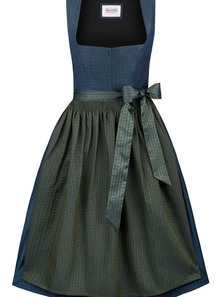 Dirndl Olivia für den Großhandel von Stockerpoint