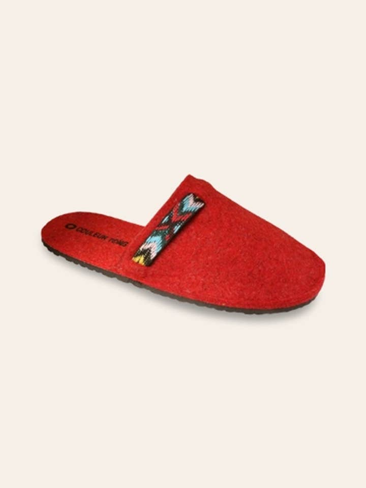 IZOARD Wool Shoe - Red for wholesale by Couleur Tong