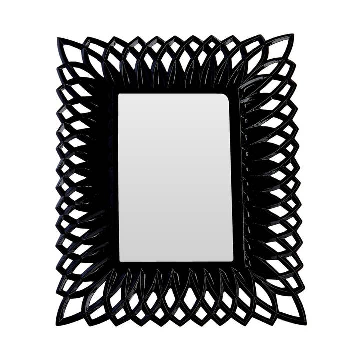 Interiors by Premier – wholesale Picture frame – Swirl Black High Gloss 5 x 7" Photo Frame0