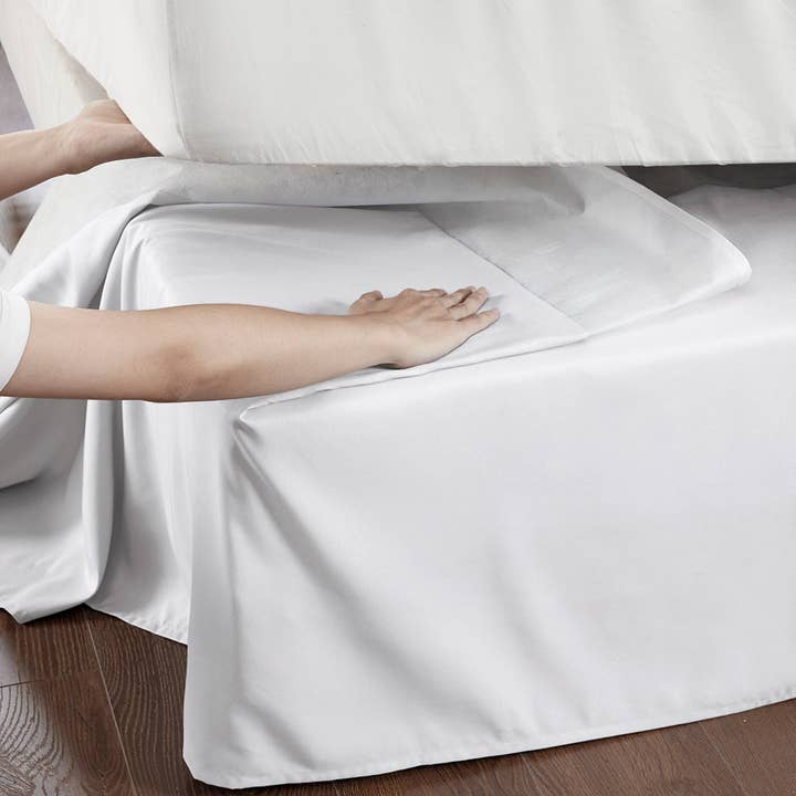 Olliix - Wholesale Bedskirt - One-Size-Fits-All Adjustable Bedskirt, White4