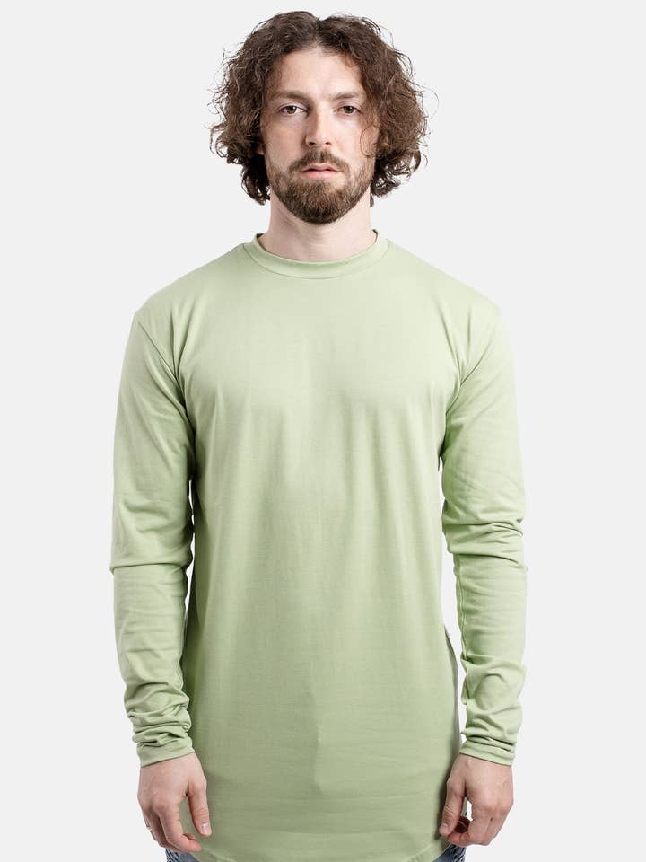 Camiseta de manga larga y corte largo verde salvia para venta al por mayor de Blackskies