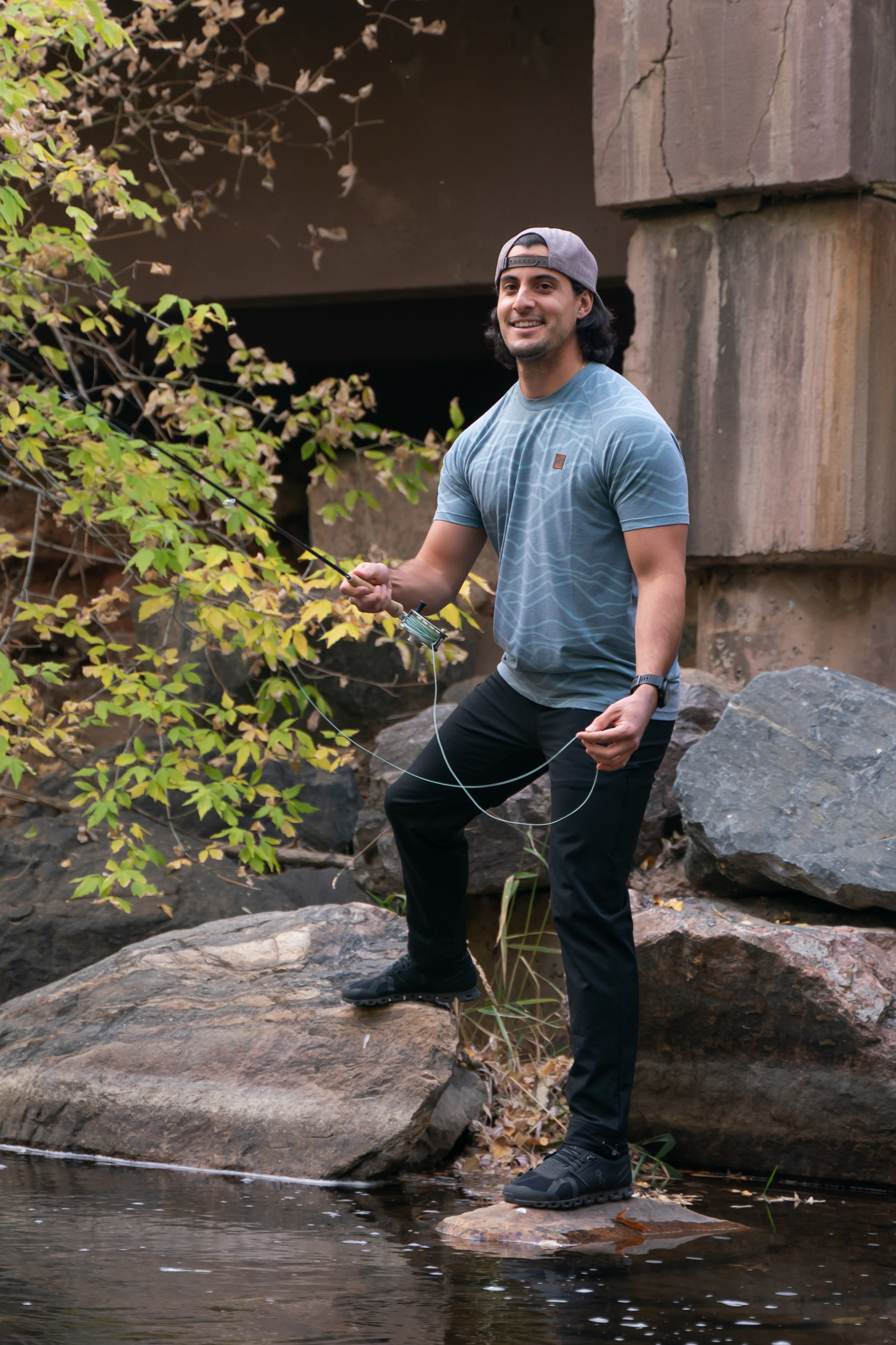 Belong Designs - Wholesale T-Shirt - Men's - Men's Graphic Traverse Tek Tee24