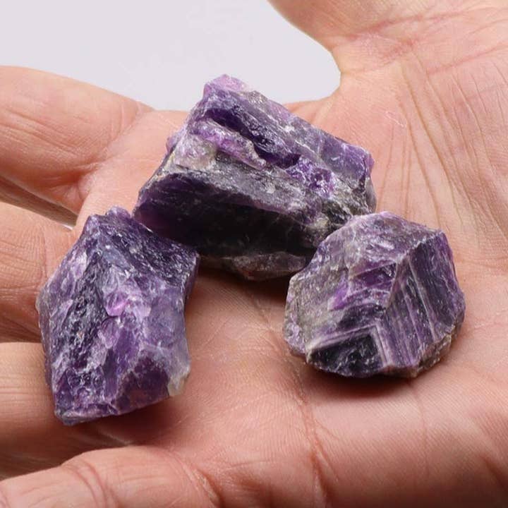Raw crystals 500g amethyst for wholesale by Cristaux & Bien-Être