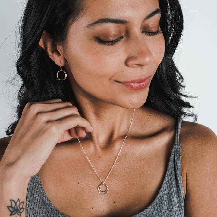 Becoming Jewelry - Wholesale Pendant/Charm Necklace - Surrounded By Love Necklace2