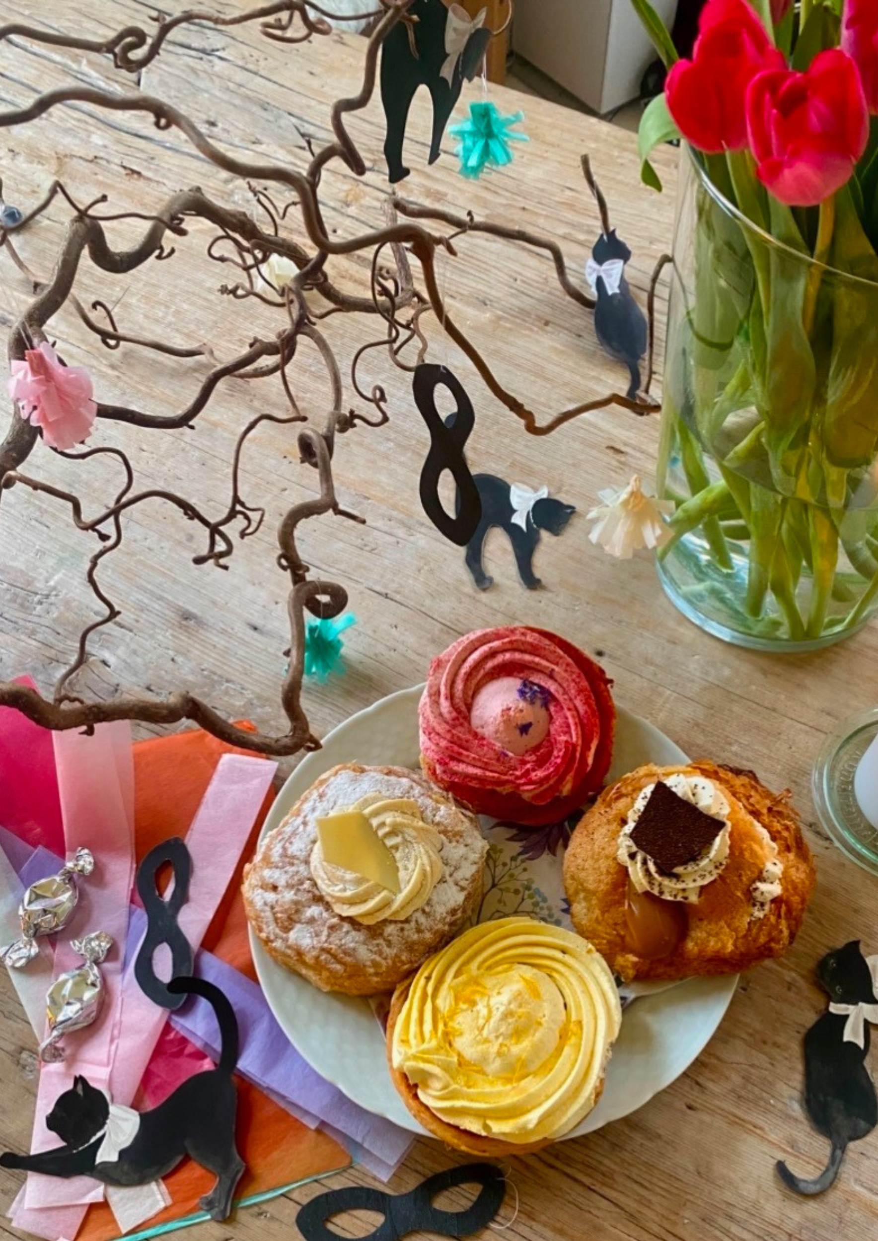 Tall Hat Tales - Wholesale DIY Craft Kit - Fastelavn Cats (Nordic festival)0