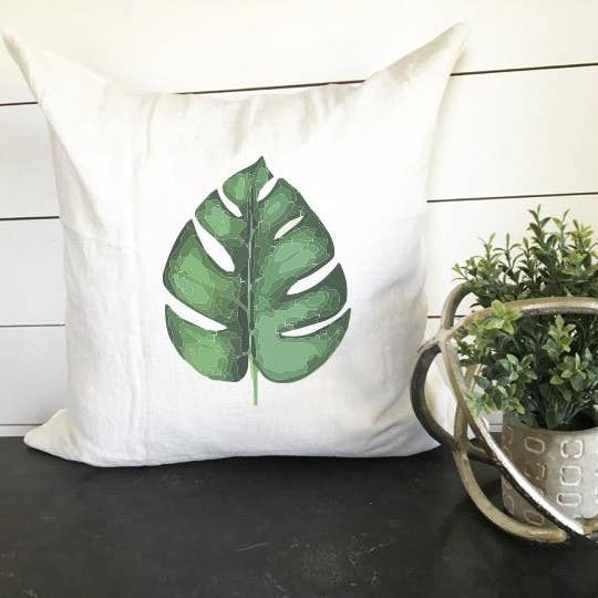 Taie d'oreiller feuille de palmier pour la vente par Design District Co