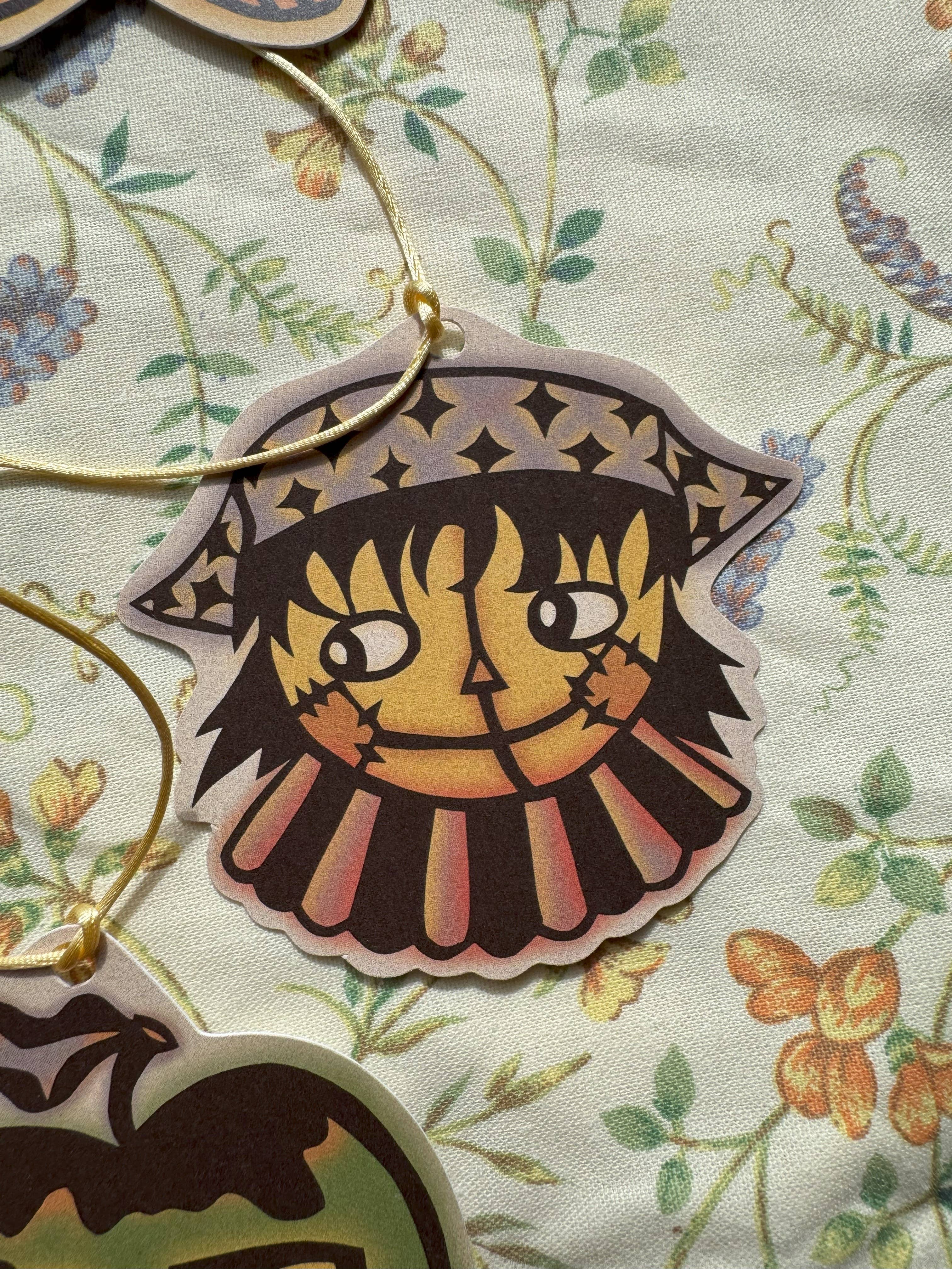 Tulips and Heather – wholesale Bunting/garland – Illustrated Paper Garland Autumn Halloween5