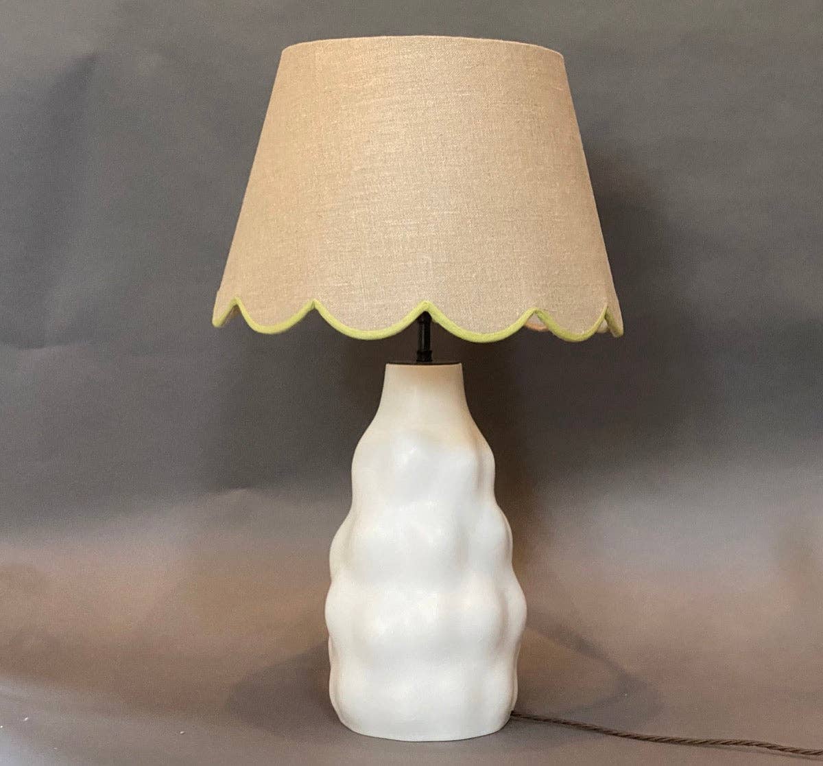 Samarkand Design - Wholesale Lamp Shade - Lime Green Linen Scallop Lampshade2