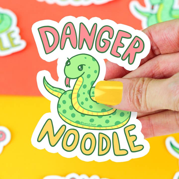 Autocollant amusant en vinyle pour bouteille d'eau Danger Noodle Snake pour la vente par Turtle's Soup