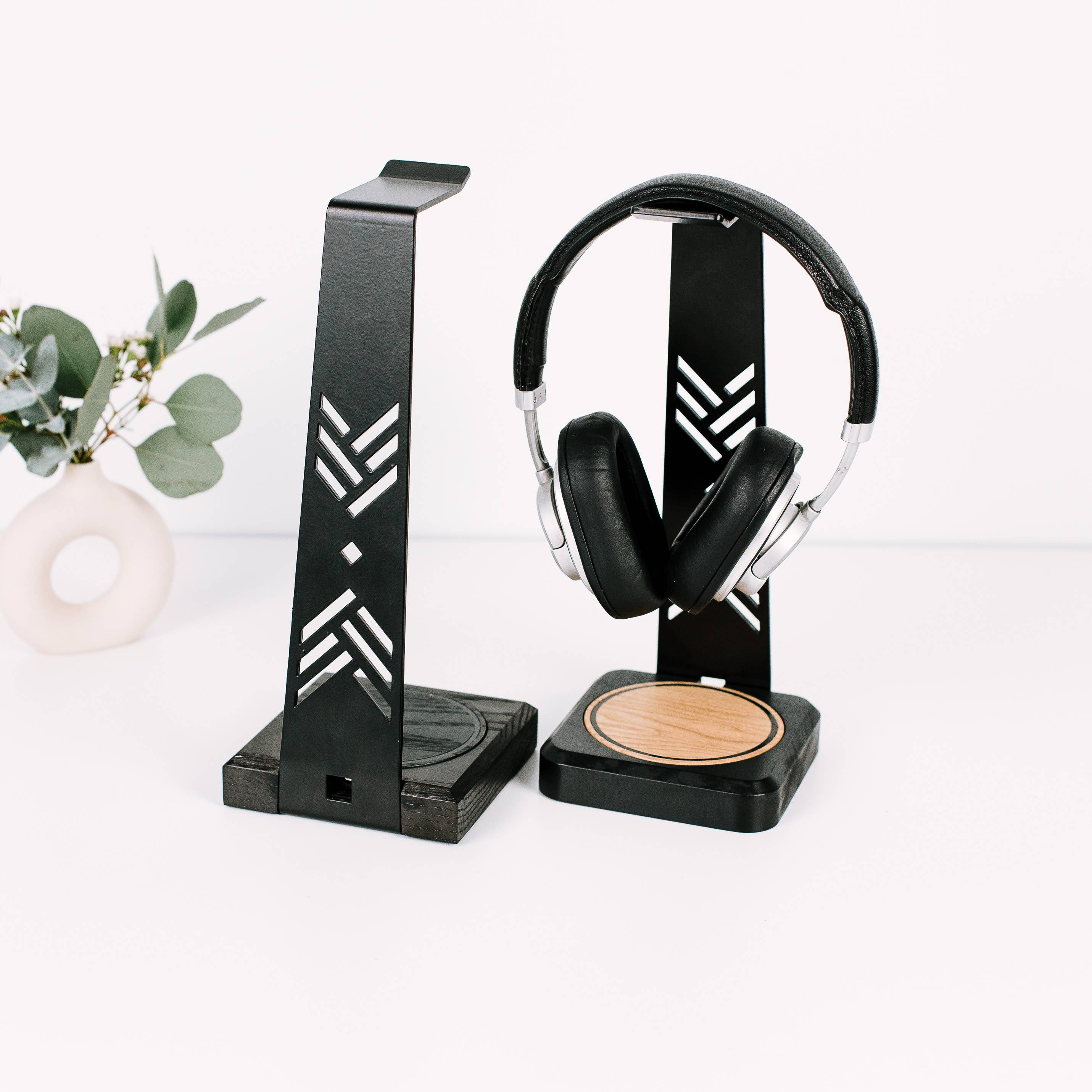 Halostands - Wholesale Portable Charger - Headphone stand wood, headphone holder, gamer gifts, home-1410