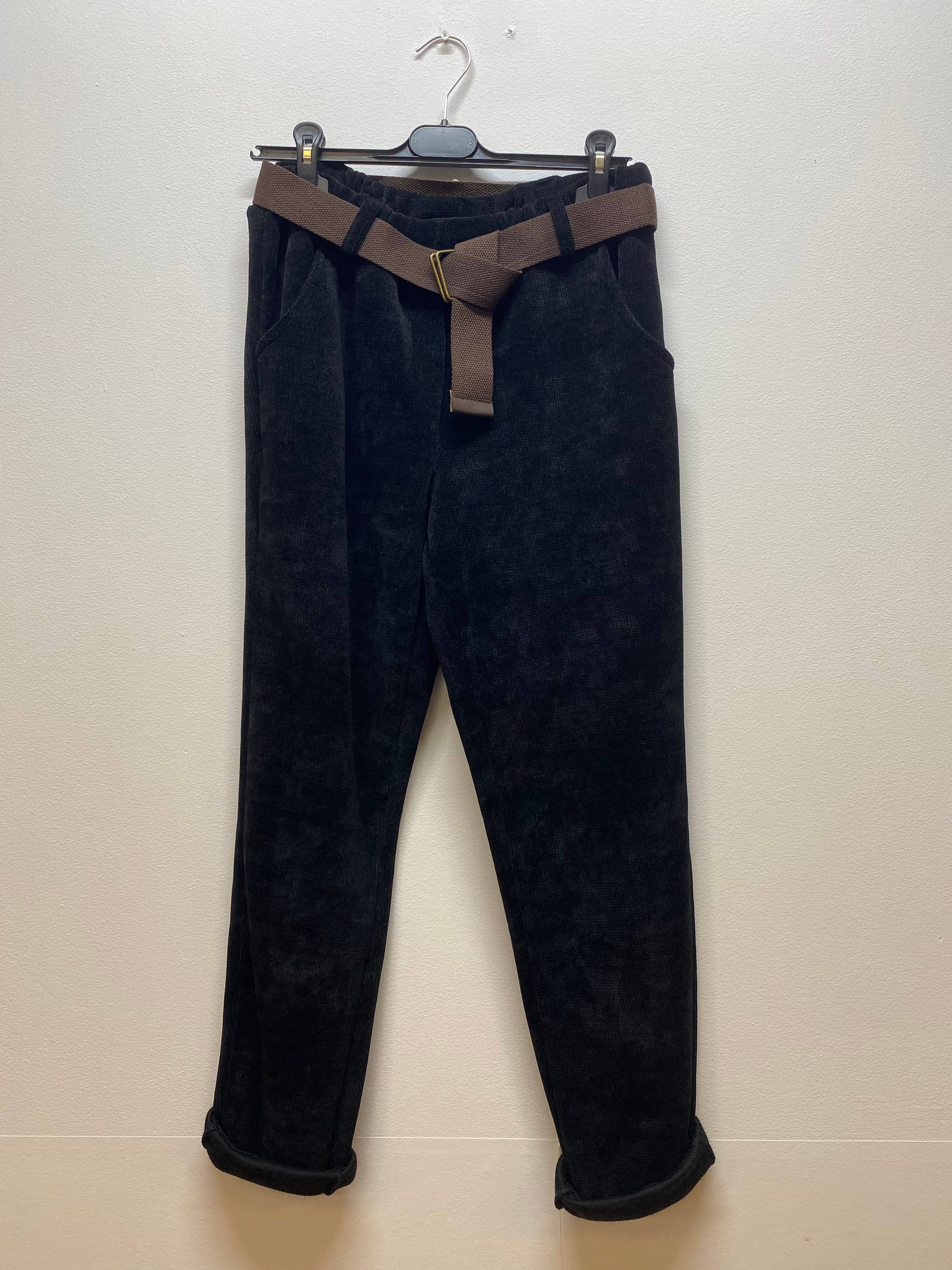 ORNELLA PARIS - Wholesale Pants - Women's - LMM-PT9963 velvet pants with belt

11