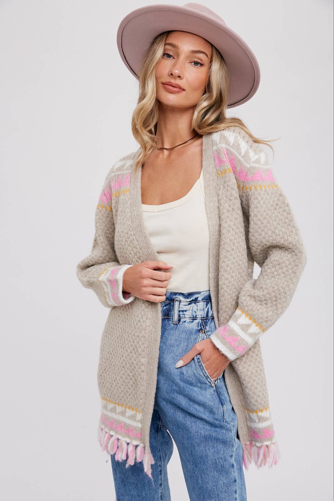Bluivy – wholesale Cardigan – Women’s – AZTEC PATTERN BELTED CARDIGAN1