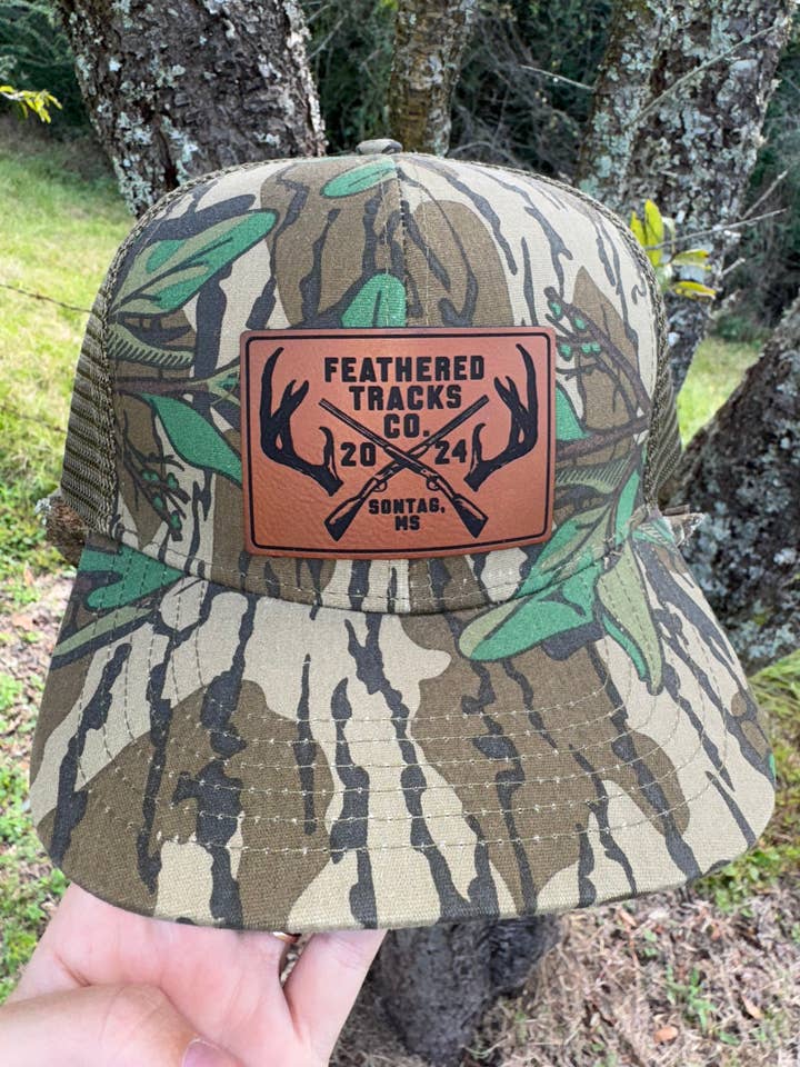 Green Leaf for wholesale by Feathered Tracks Co.