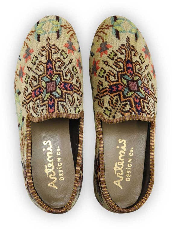 Men's Carpet Loafers - Size 11.5 for wholesale by Artemis Design Co.