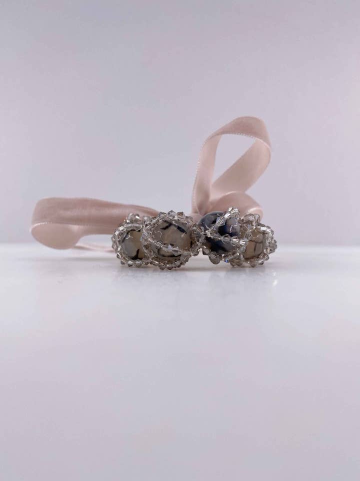 Signora Dalry per la vendita all'ingrosso da parte di Mirella