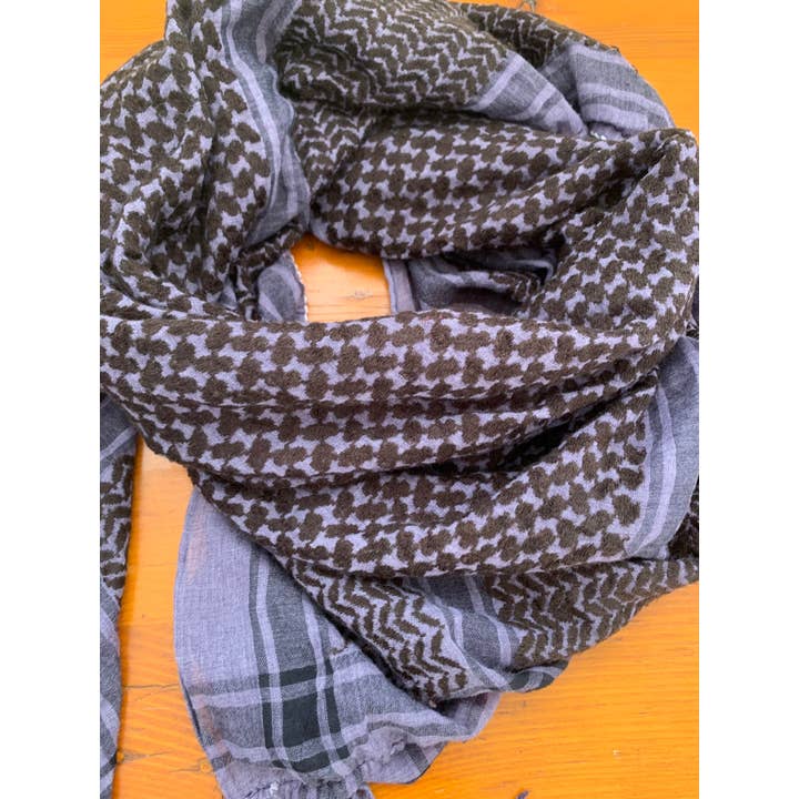 Emmy Alternative/Shak Chic – Großhandel Schal – Damen – Kefiah Schal aus weicher Baumwolle in der Farbe Lila