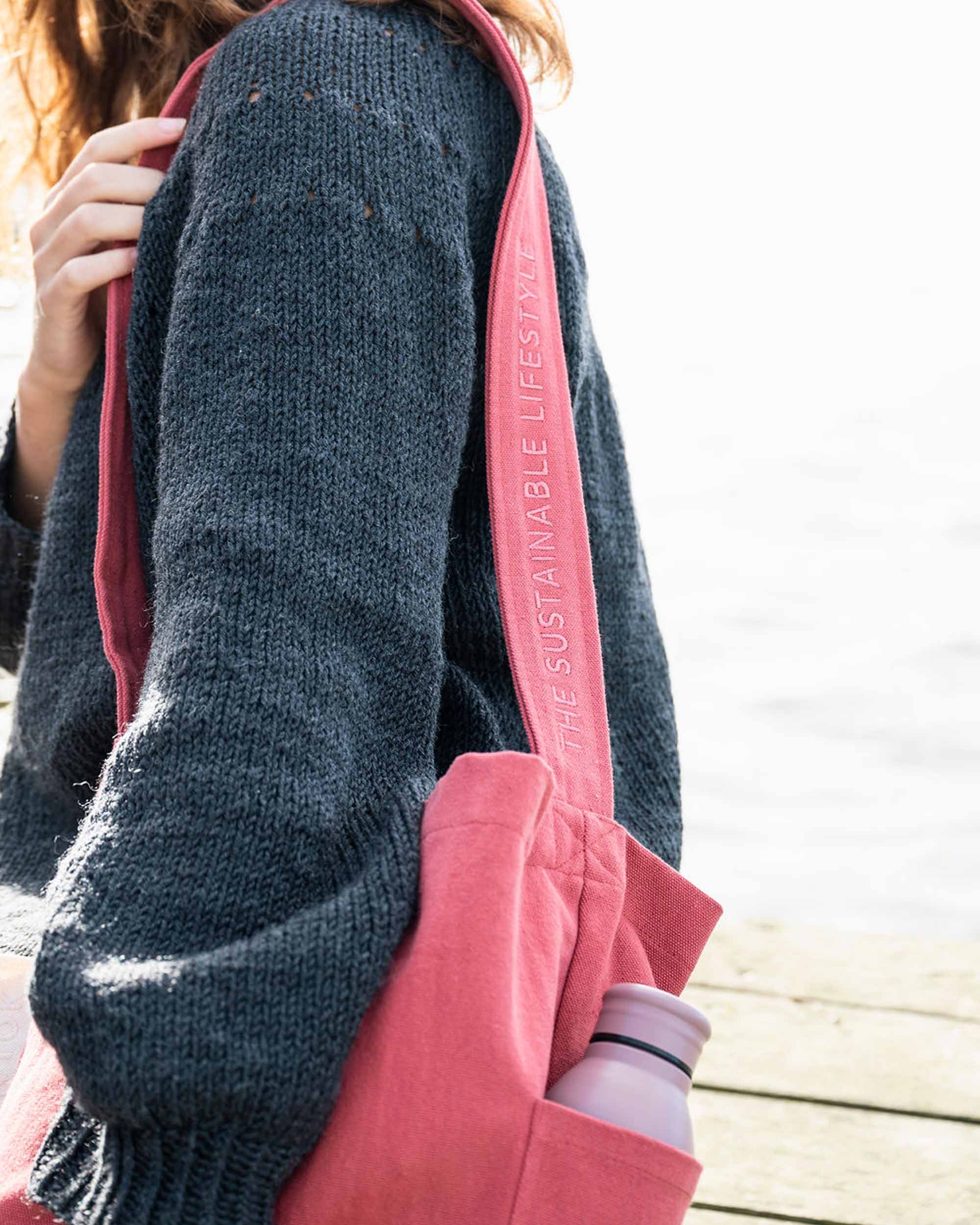 Tintok - Wholesale Crossbody Bag - Unisex - Mira Canvas Bag - Dusty Cedar 100% organic cotton1