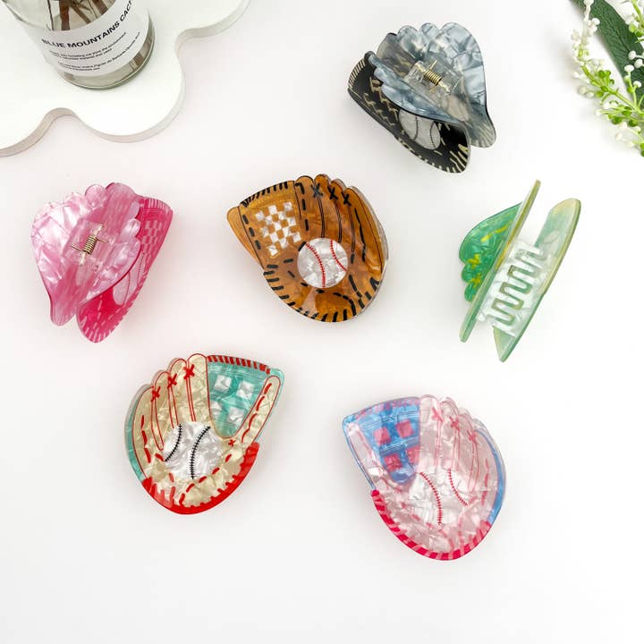 mildstyles - Wholesale Hair Clip - Women's - ⚾ Baseball Glove Print Claw Clip – Sporty & Fun Hair Clip2