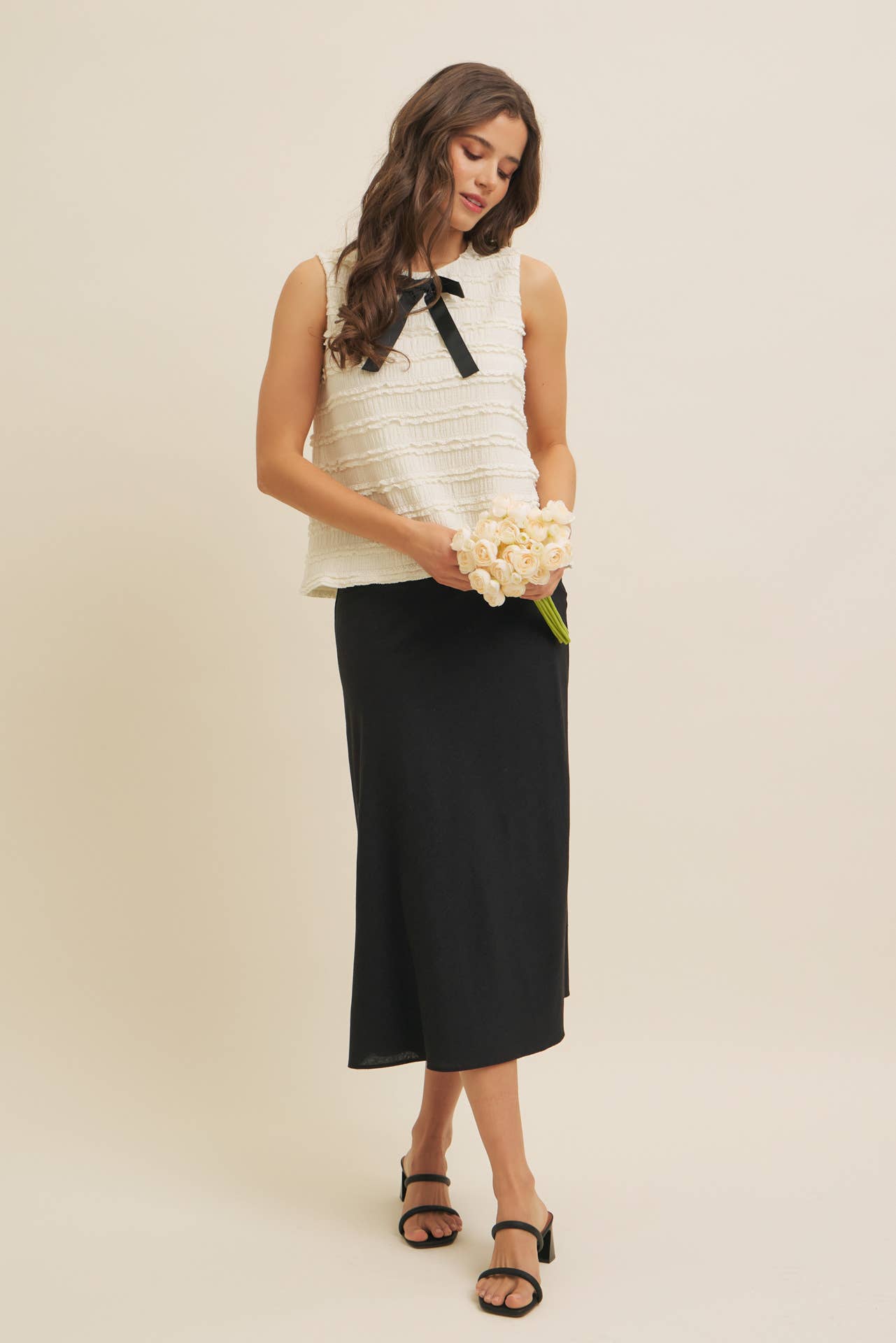 in february - Wholesale Skirt - Women's - VISCOSE LINEN BLEND BIAS CUT MAXI SKIRT WITH LINING27