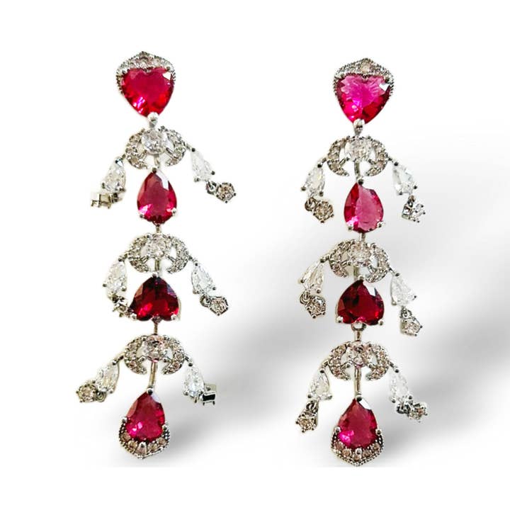 ORECCHINI QUEEN RUBY per la vendita all'ingrosso da parte di ÉCLAIRE