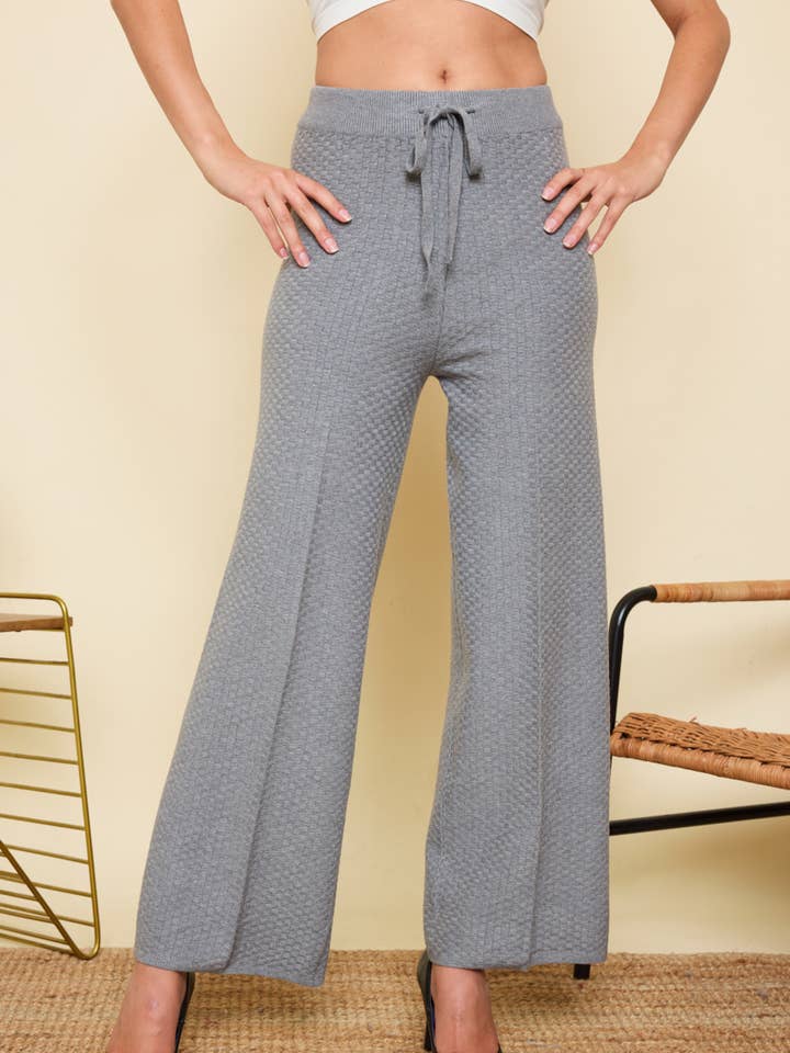 Acacia Paris - Wholesale Pants - Women's - Women's pants with jogging style - 3414