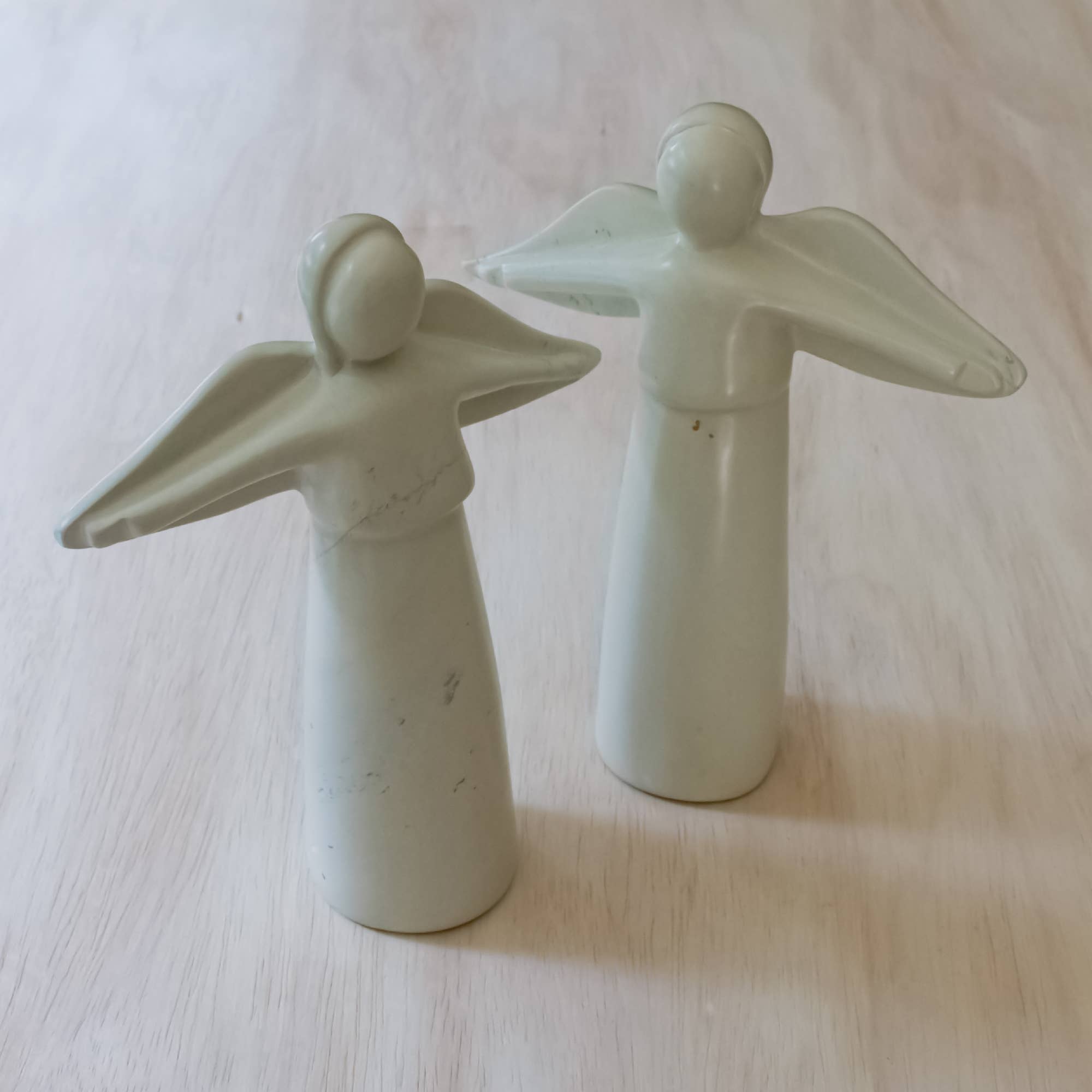 Venture Imports LLC - Vente Figurine décorative - Grand ange naturel2