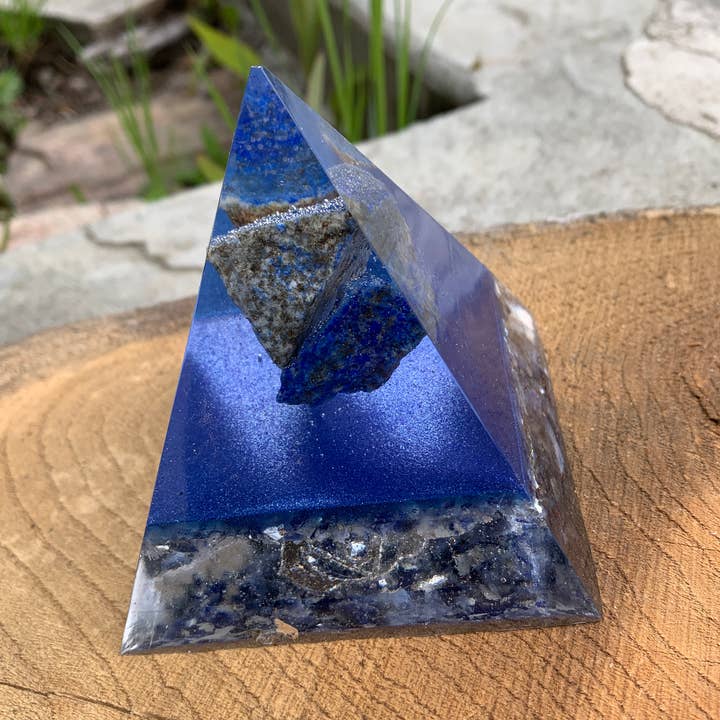 Orgonics by Driftwood Works Inc - Wholesale Spiritual Stone/Crystal - CHAKRA-THIRD EYE Orgone Pyramid0