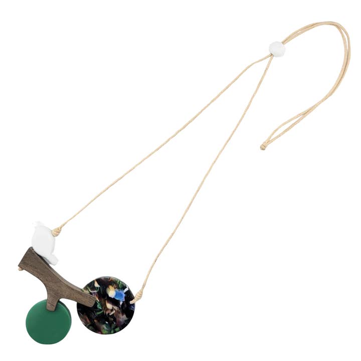 Collar de pájaro en una rama para venta al por mayor de This Side Up Designs