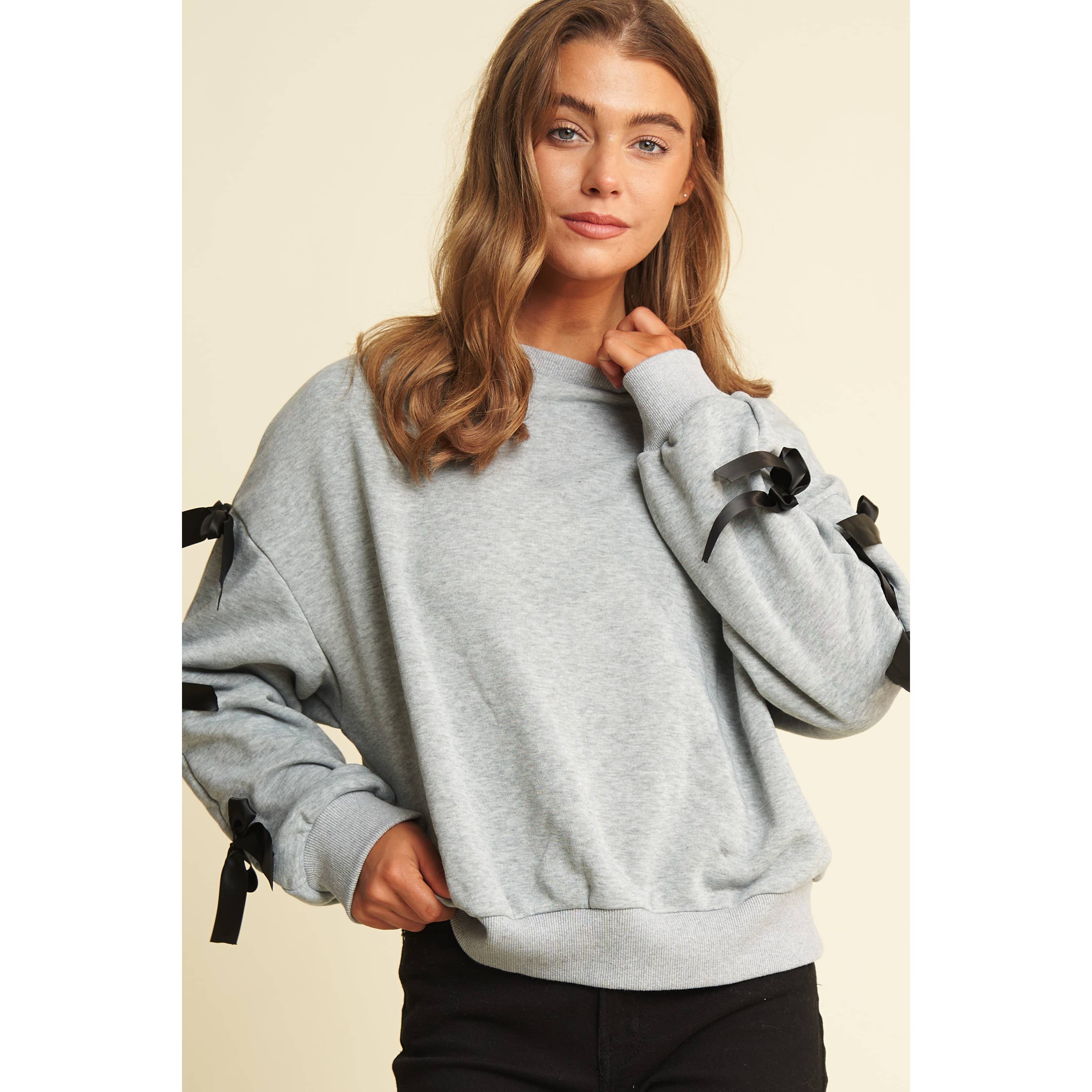 Sweet Generis - Wholesale Lounge Top - Women's - BOW TACKING DETAILS LOOSE FIT PULLOVER TOP21