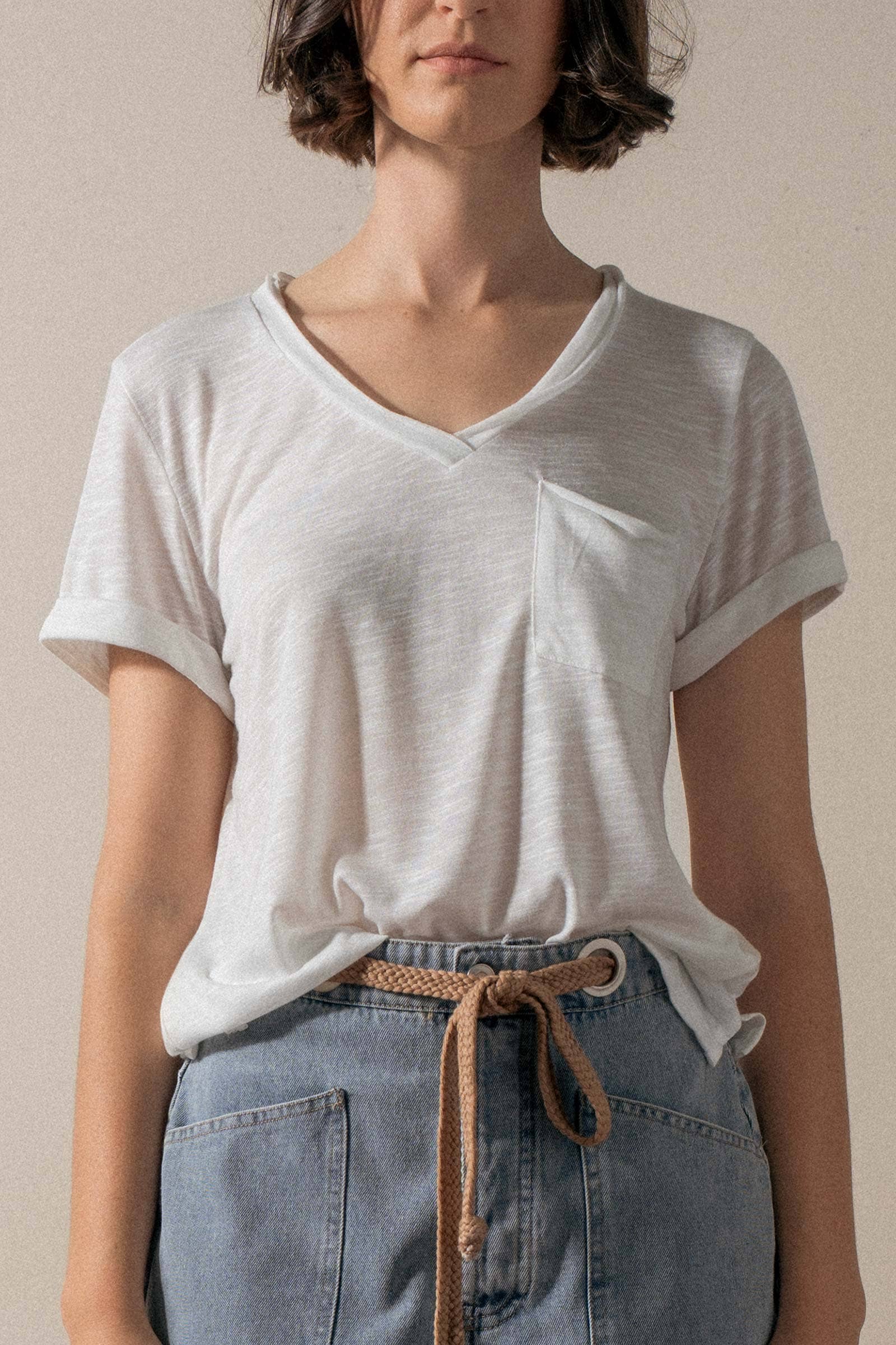 Urban Daizy - Wholesale T-Shirt - Women's - Rolled Sleeve V-Neck Pocket Tee14