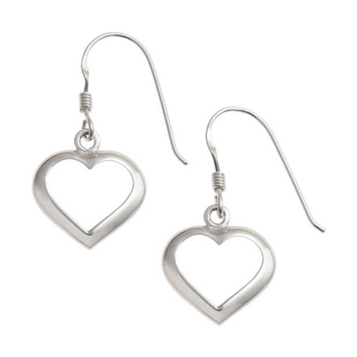 Silver Jewellery Cavern Wholesale - Vente Boucles d'oreilles pendantes - Boucles d'oreilles délicates en argent 925 avec contour de cœur (USA-DDP)0