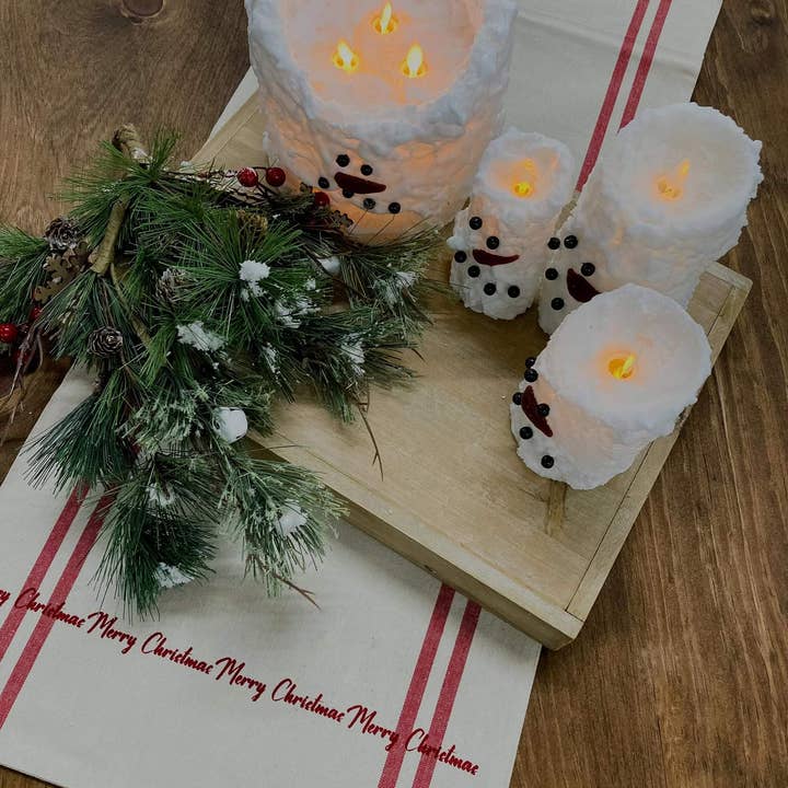 Wholesale Home Decor – Großhandel Flammenlose Kerze – LED-Kerze mit beweglicher Flamme, Schneemann, 3 Zoll x 6 Zoll, Weiß