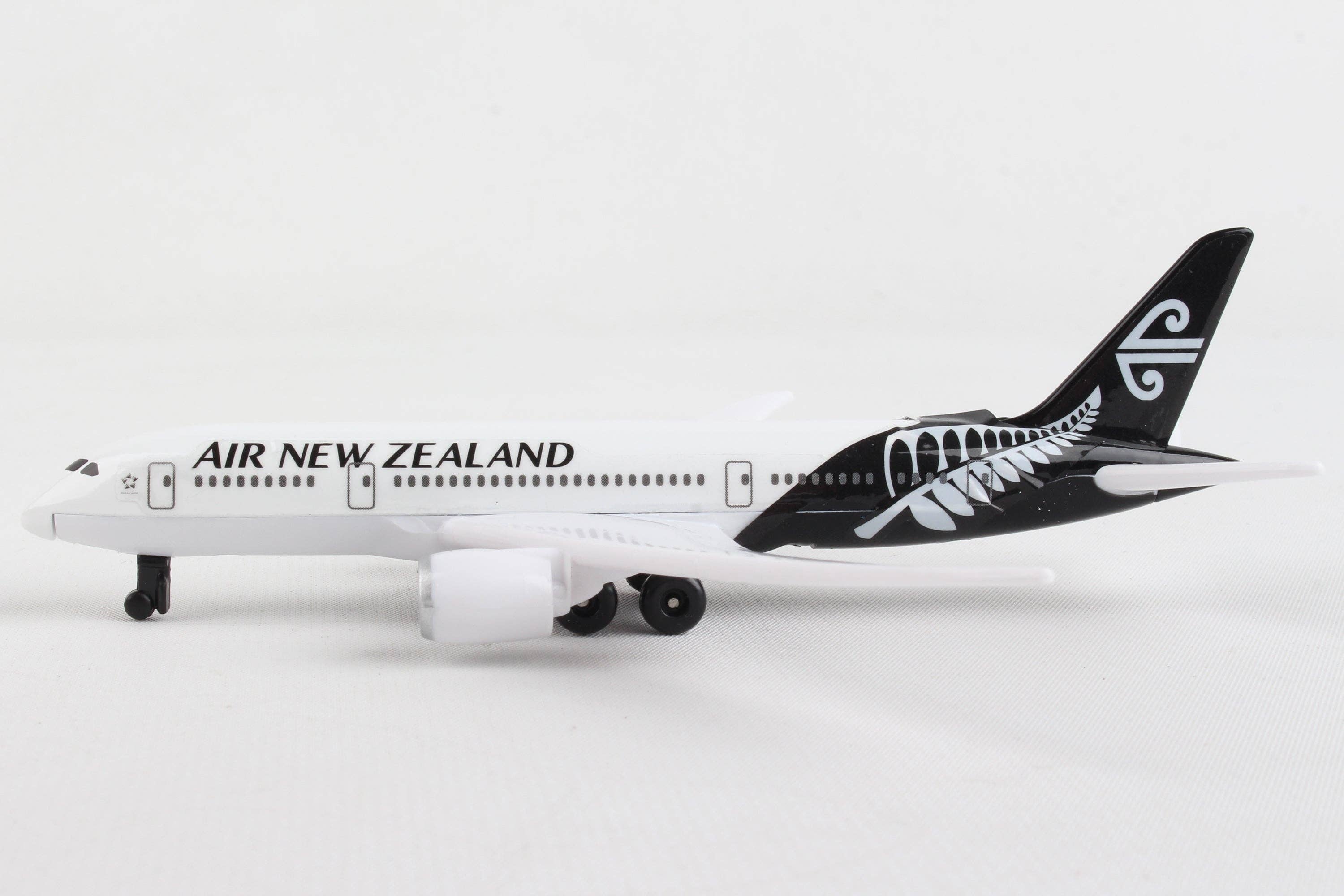 Daron Worldwide Trading - Wholesale Toy Plane - Kids - AIR NEW ZEALAND SINGLE PLANE #24