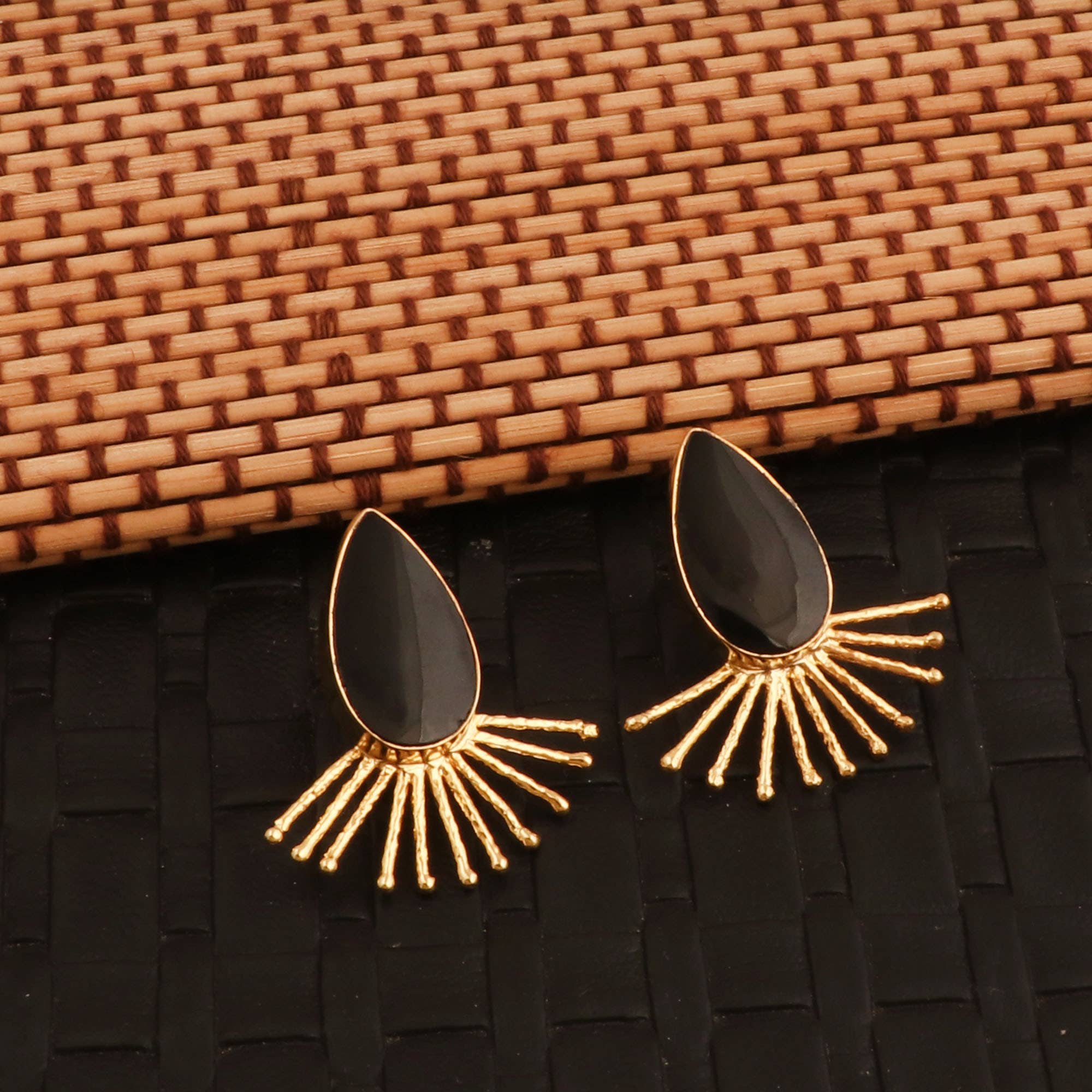 El Joyero - Wholesale Stud/Post Earrings - Black Onyx Sunburst Studs Handmade Statement Stud Earrings4
