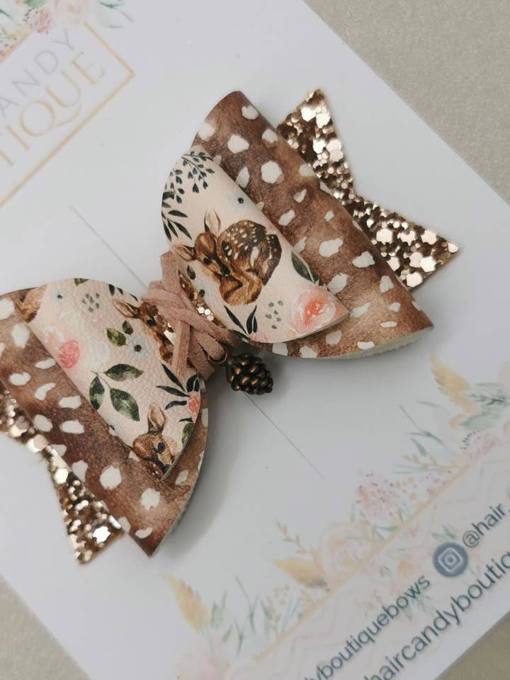 Woodland Hirsch für den Großhandel von Hair Candy Boutique