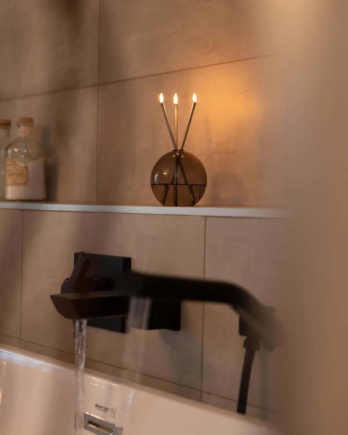 Everlasting Candle - Wholesale Vase - Neva Vase, Storm [x6] --WHOLESALE10