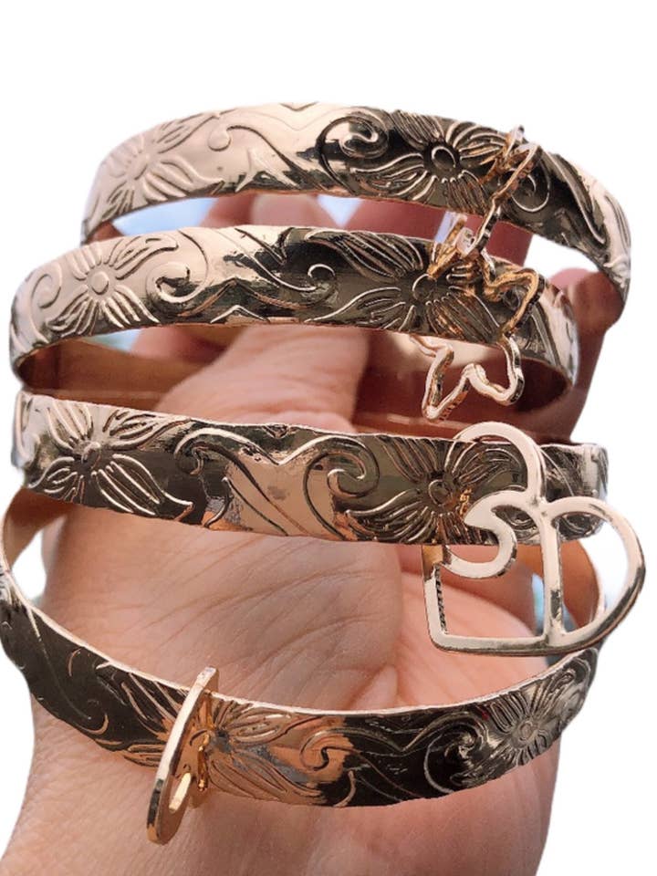 10MM Hawaiian Hamilton gouden armband met hartgolfbedeltje voor wholesale door Anela's Jewelry