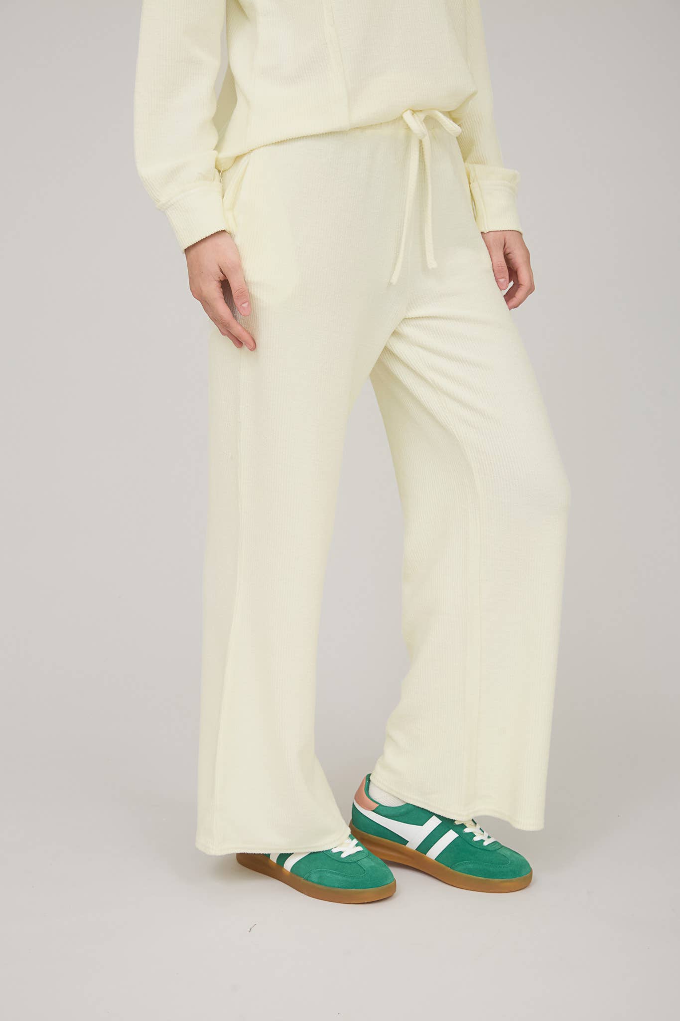 Blu Pepper – wholesale Byxor - Dam – TVÄTTADE HÖG MIDJA DRAWSNÖRE LOUNGEBYXOR2