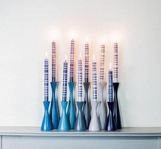 BRITISH COLOUR STANDARD - Wholesale Tapered Candle/Candlestick - Pompadour Eco Dinner Candles, 6 per pack2