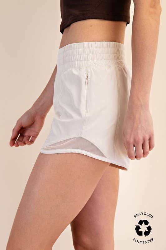 Sunday Morning - Vente Short de sport – femme - Shorts à taille smockée avec empiècement en mesh sur les côtés37