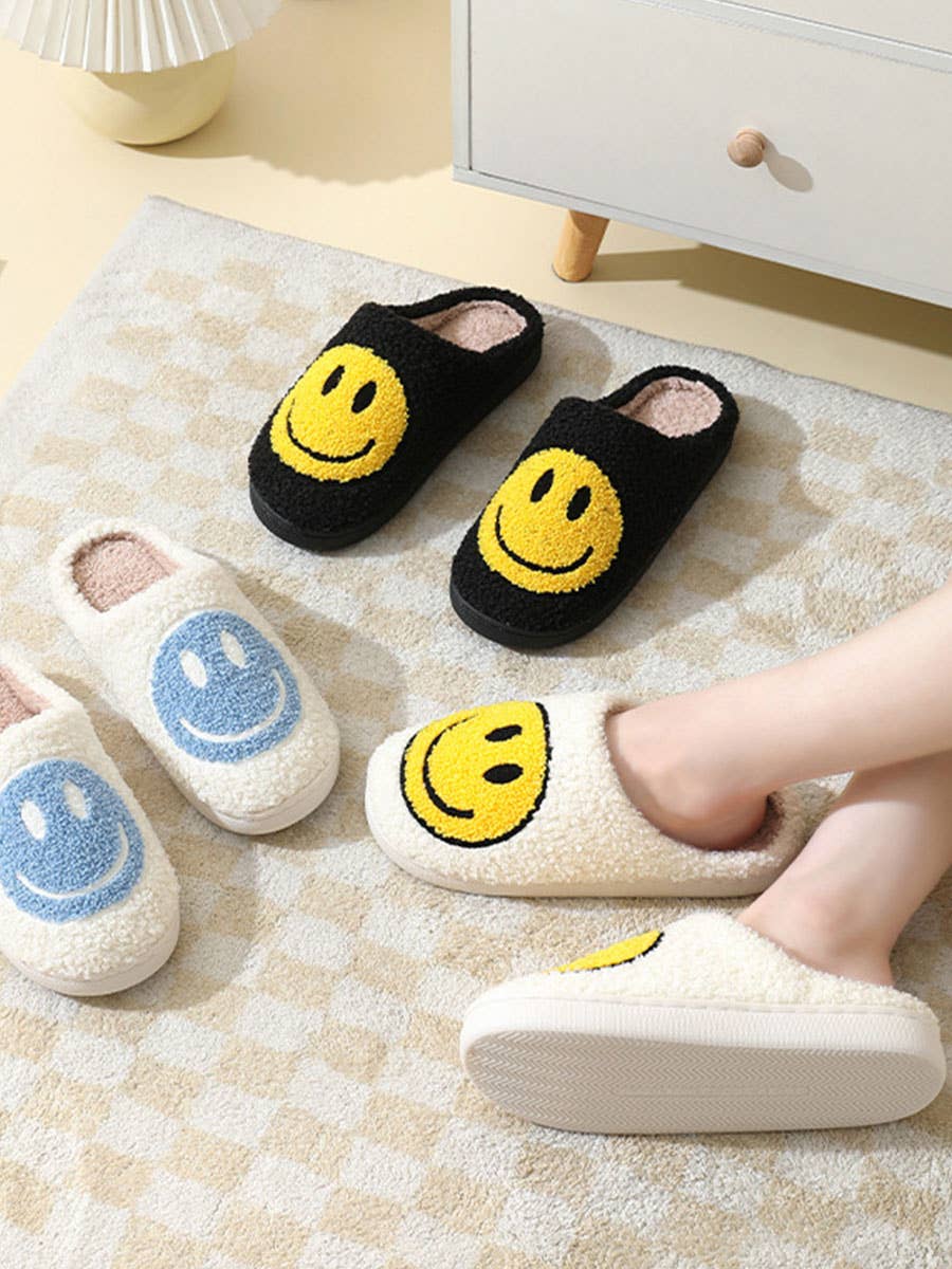 DOUBLJU - Wholesale Slippers - Unisex - Smiley Face Unisex Cotton Slippers for Fall,Winter
24