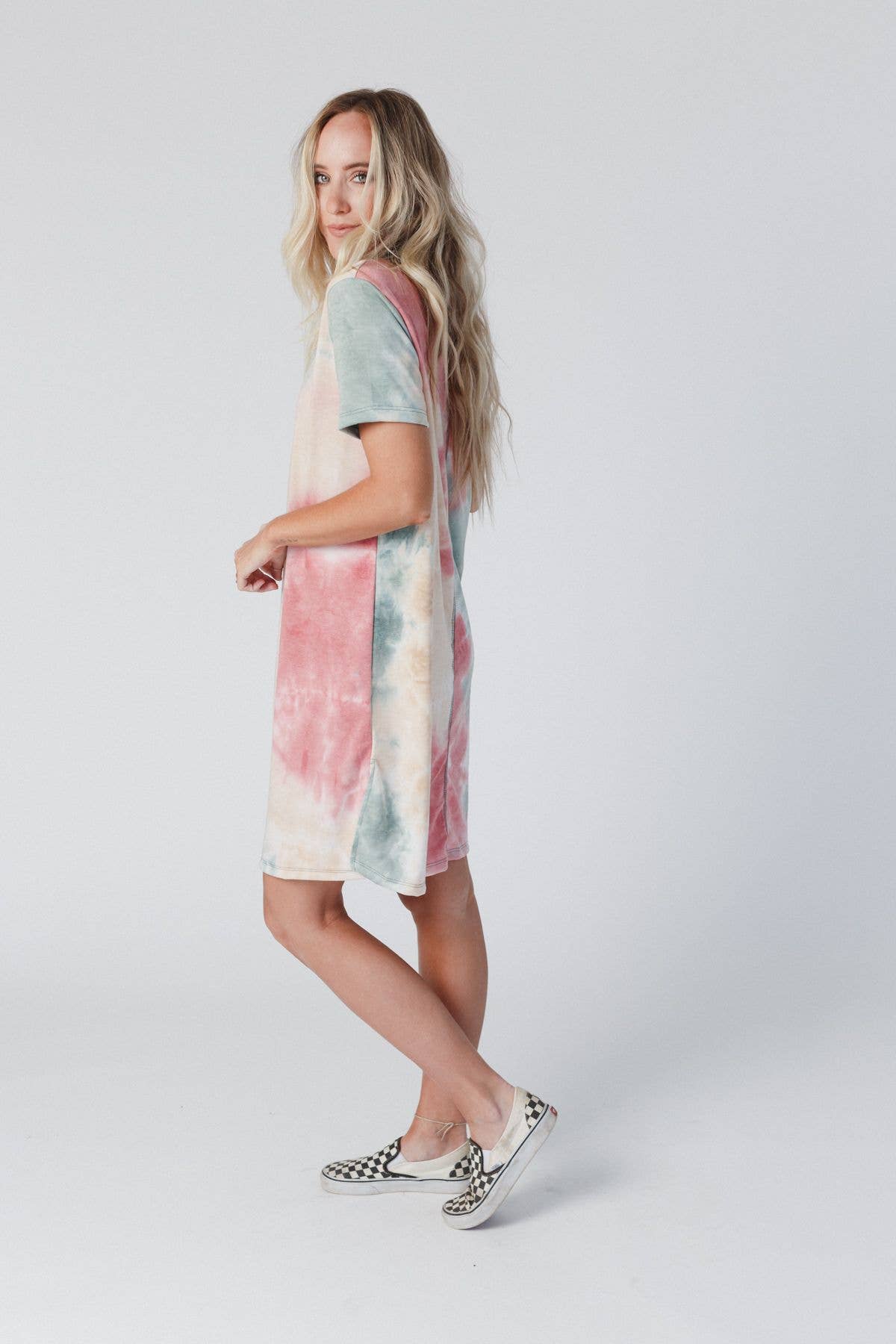 Three Bird Nest - Wholesale Dress - Women's - On The Daily Oversized Slit Tee Dress - Tie Dye8