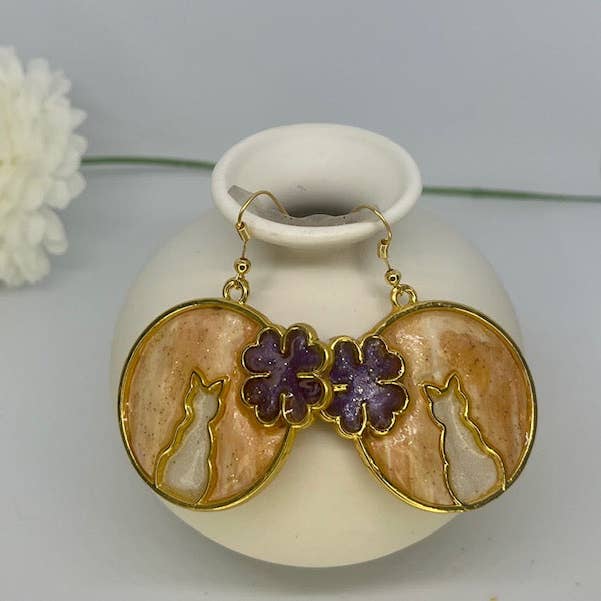 Cat Spring for wholesale by WEARABLES BY B LLC