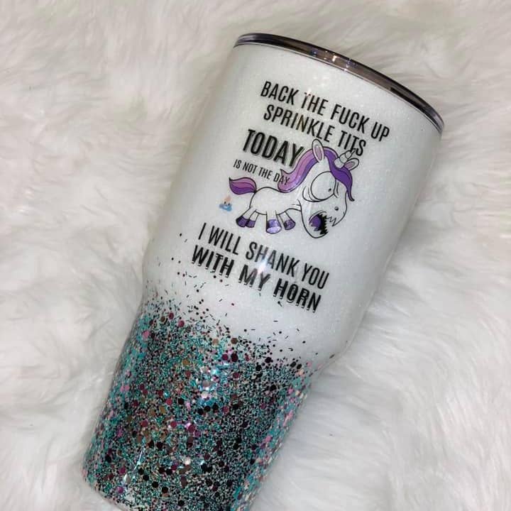 Sikkerhedskopiere fanden op drys bryster Glitter Tumbler for engroshandel hos Sparkling Magnolia LLC
