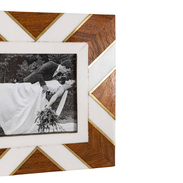 Foreside Home & Garden - Wholesale Picture Frame - Kira 4x4 Photo Pieced Geometric Picture Frame Acacia Wood