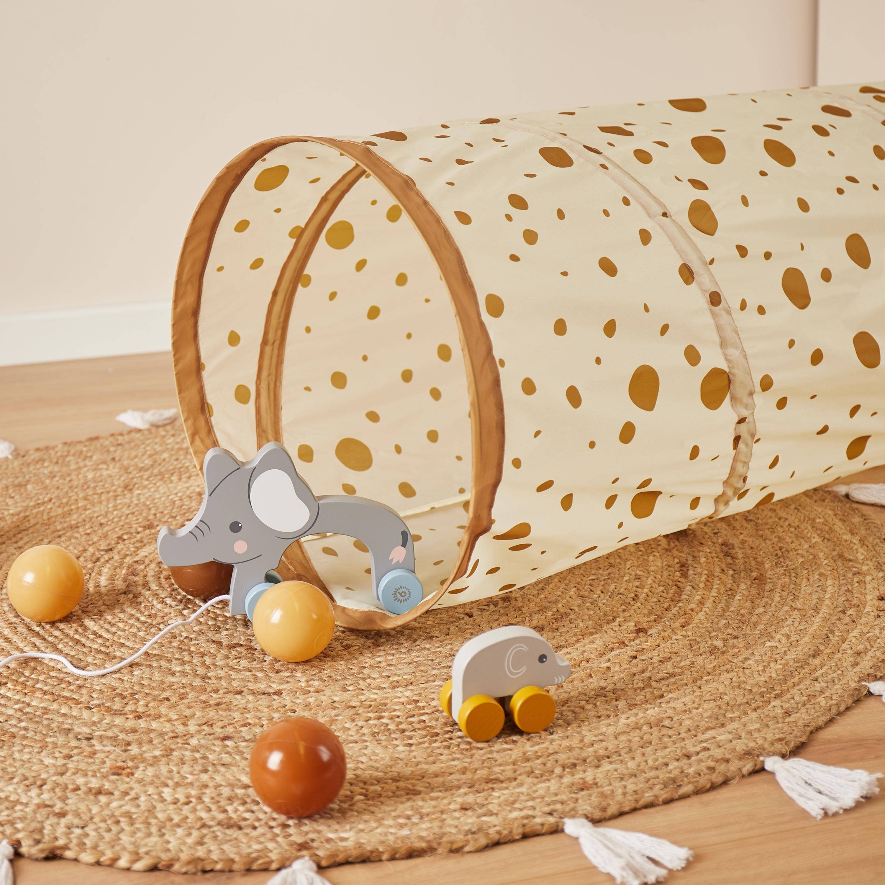 Bieco Spielwaren - Wholesale Tent - Kids - Pop up Play Tunnel Dots1