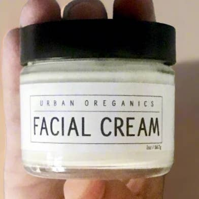 Grüntee-Gesichtscreme für den Großhandel von Urban Oreganics