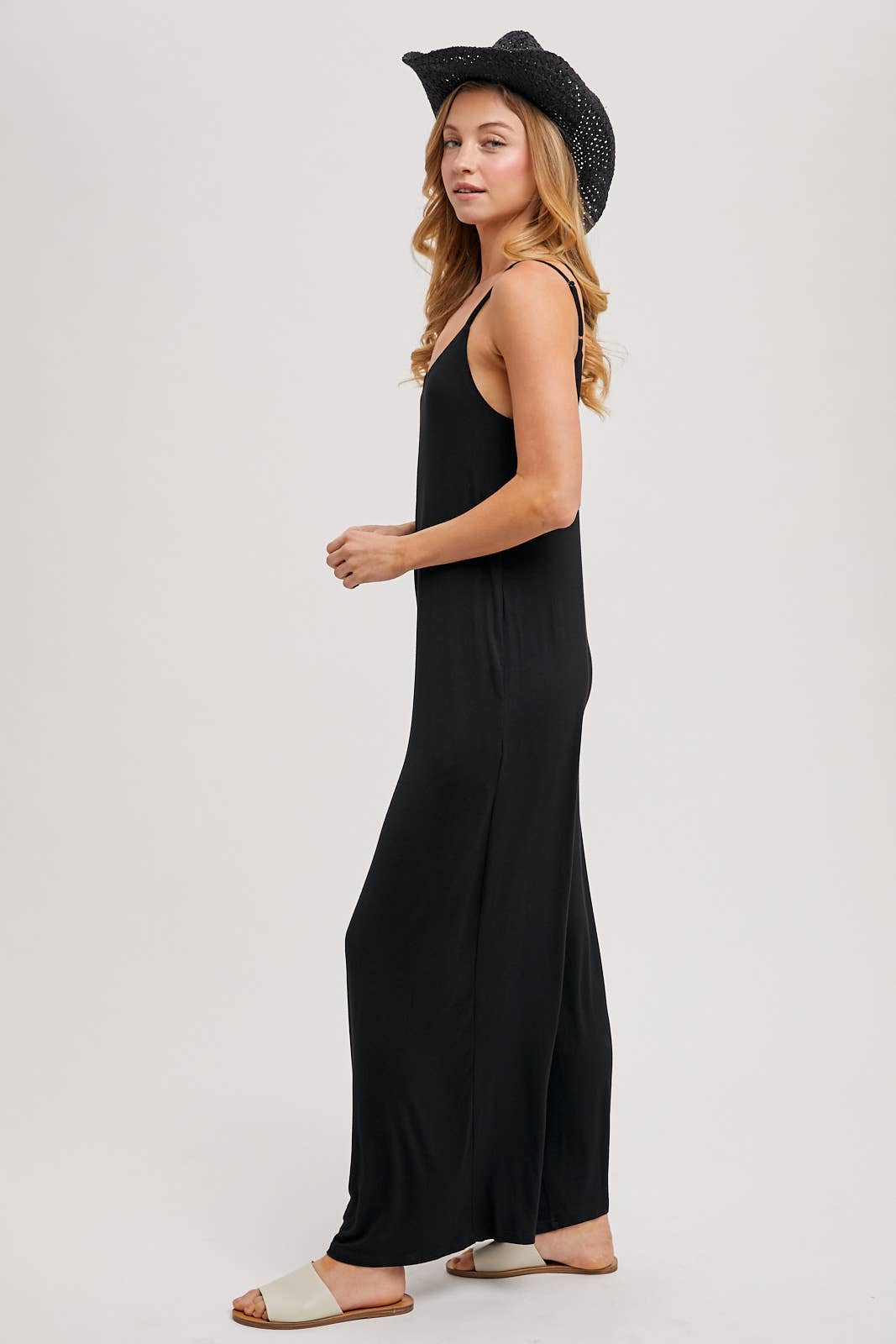 Bluivy - Wholesale Jumpsuit - Women's - CRISS-CROSS BACK WIDE LEG JUMPSUIT4