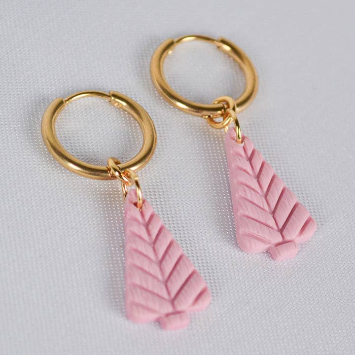 Linati Studio - Wholesale Hoop Earrings - Creoles with Scandinavian Christmas tree in pink0